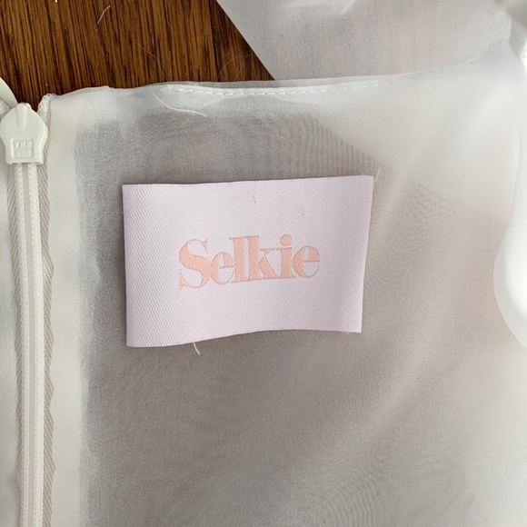 Selkie Ivory dress puff dress - Picture 5 of 7